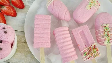 بستنی ژله ای باطعم توت فرنگی؛بهترین خوراکی برای روزهای گرم+روش تهیه