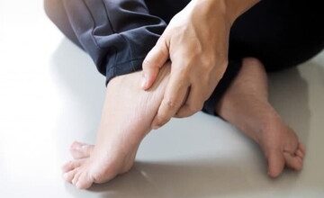 همه دلایل درد پا هنگام راه رفتن