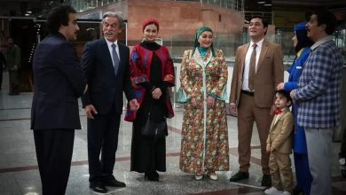 مردم تاجیکستان پایتخت را تماشا می‌کنند