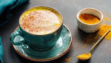 طرز تهیه چای زردچوبه برای لاغری شکم و پهلو