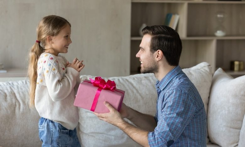 روز دختر چی بخریم؟