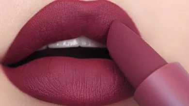 چگونه دوام رژ لب را افزایش دهیم؟