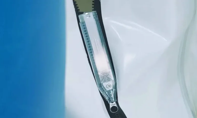 ایده متفاوت شرکت ژاپنی: تولید زیپی که با فشردن یک دکمه بسته می‌شود