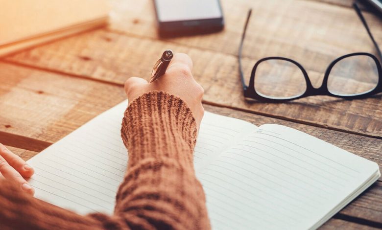 ۸ رفتاری که باید از زندگی خود حذف کنید تا موفق شوید