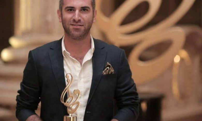 هوتن شکیبا و محمدرضا غفاری در پشت صحنه تاسیان