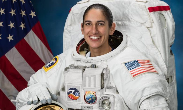 یاسمین مقبلی در دفاع از خلیج فارس تصاویر فضایی آن را منتشر کرد+فیلم