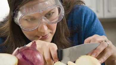 یک کشف تازه و علمی برای خرد کردن پیاز بدون اشک ریختن