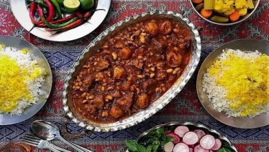 خورش ترشی گورما؛‌ غذای مجلسی اردبیلی‌ها