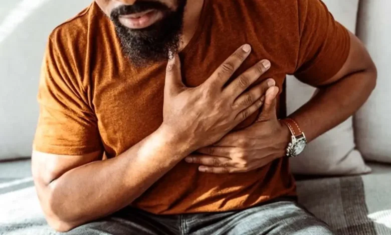 مهم ترین اقداماتی که در هنگام حملات قلبی باید انجام دهید!