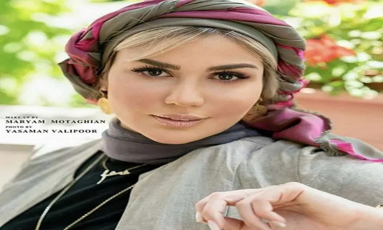 تصویر رز رضوی با جلیقه ولباس قرمزش روس صحنه تاتر!