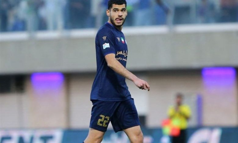 پرسپلیس برای جذب زارع با گل گهر مذاکره کرد