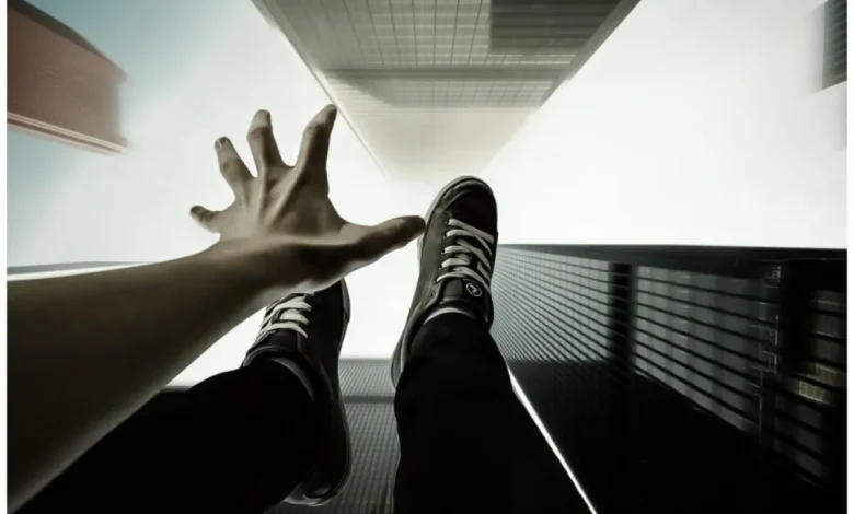 علت اصلی سقوط از ارتفاع در هنگام خواب کشف شد