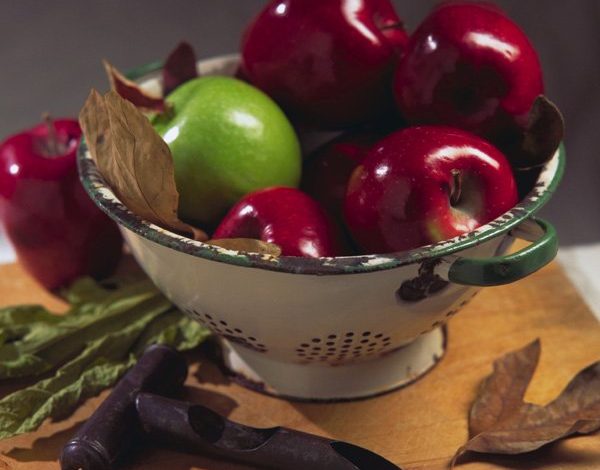 نرخنامه قیمت میوه و تره بار امروز در بازار تهران به صورت آنلاین (۳ تیر ۱۴۰۴)