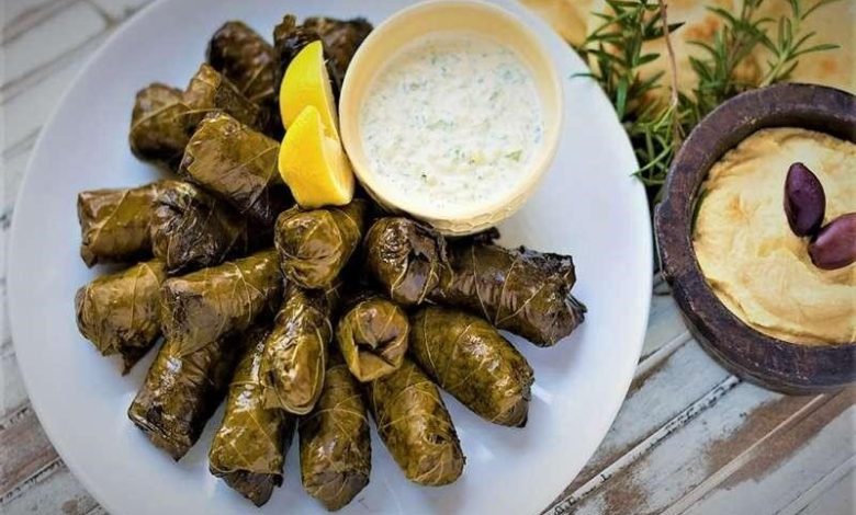 روش تهیه دلمه برگ مو؛ خوش طعم ترین غذای بهار