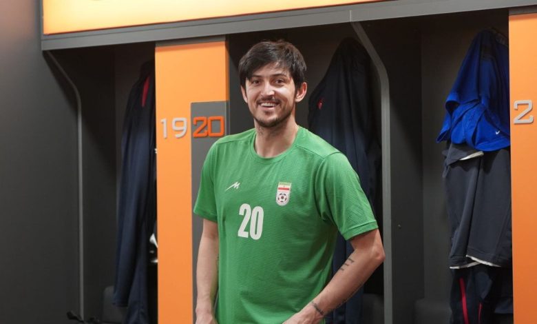 قاب عاشقانه سردار آزمون در کنار پدر+تصویر