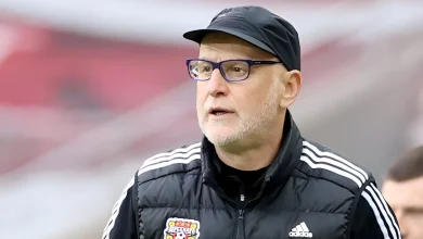 سر مربی سابق استقلال ایران را از یاد نبرده+ عکس