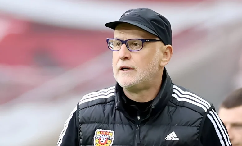 سر مربی سابق استقلال ایران را از یاد نبرده+ عکس