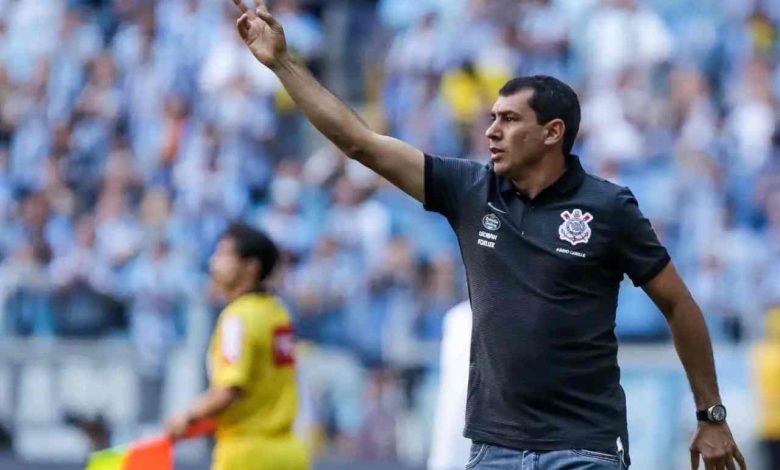 فابیو کاریله در یک قدمی استقلال؛ مربی برزیلی ناجی آبیها میشود؟