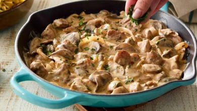 خوراک مرغ روسی؛ ترکیب خوشمزه‌ای از مرغ، سیب‌زمینی و خامه