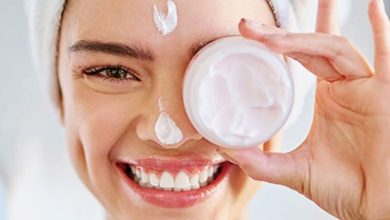 آیا کرم مرطوب کننده پوست را تیره می‌کند؟