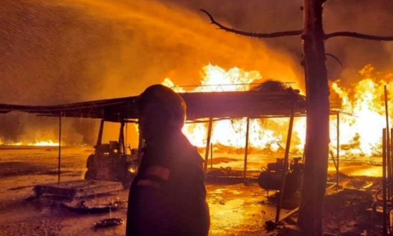 آتش‌سوزی وحشتناک در فروشگاه میلاد شاهین شهر