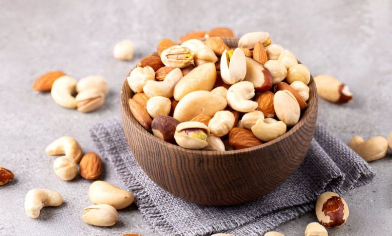 فواید باورنکردنی خوردن آجیل در صبحانه