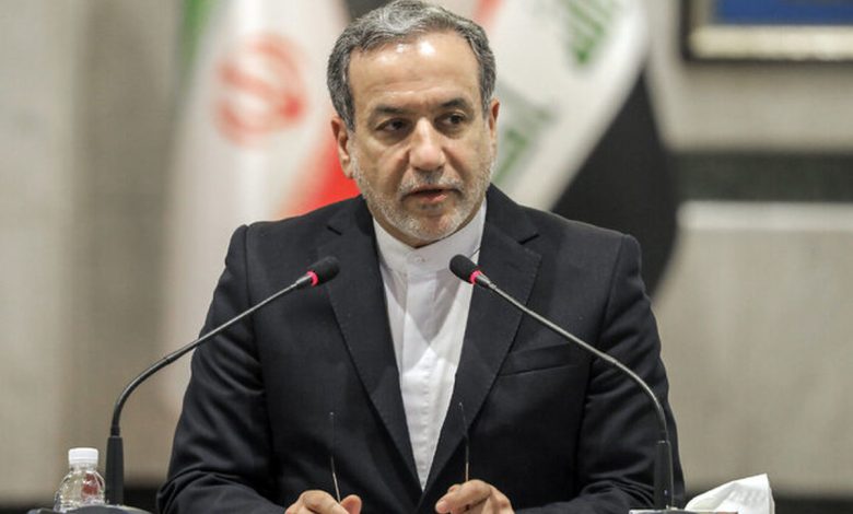 توئیت فوری عراقچی به زبان عربی و عبری همزمان باآتش بس/تصویر