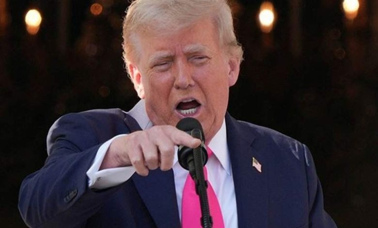 تعرفه ۱۰ درصدی علیه واردات از کشورهای عضو بریکس (BRICS) وضع خواهد کرد.