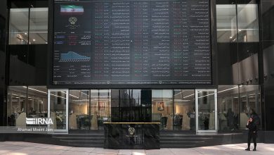 شاخص هم‌وزن فرابورس در مسیر کاهش باقی ماند