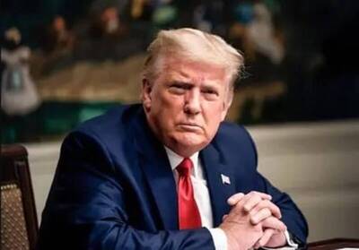 ترامپ در خواب عمیق؛ واکنش‌ها به چرت زدن در نشست رسمی+فیلم