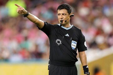 عکس یادگاری فغانی با ترامپ خبرساز شد +فیلم