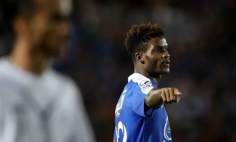 هافبک گابنی به استقلال