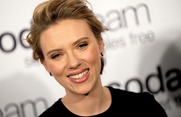 اسکارلت جوهانسون رکورد زد!