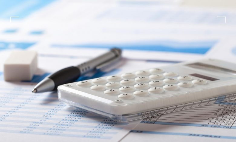 بازی ذهن در بازار؛ چگونه شناخت‌های نادرست سرمایه‌ را هدایت می‌کنند؟