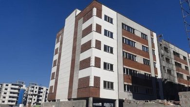 قائم‌مقام بنیاد ملی نخبگان درباره طرح مسکن نخبگان گفت: روند تأمین زمین در این استان پیچیدگی‌هایی دارد. یکی از گزینه‌های در دست بررسی، تخصیص اراضی منطقه طاهرآباد واقع در حریم بومهن و آبریز سد لتیان است که هم‌اکنون در شورای عالی شهرسازی و معماری در حال بررسی و تصمیم گیری است.