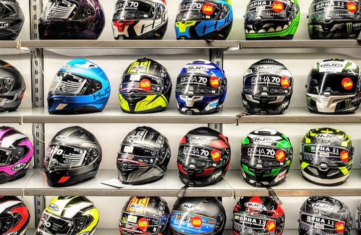 کلاه‌های کاسکت یا اشیای لوکس؟ نگاهی به قیمت‌های شگفت‌انگیز