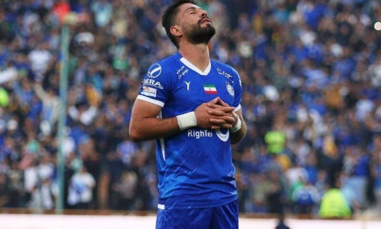 ماجرای تمدید بی سر و صدای مدافع استقلال از چه قرار است؟