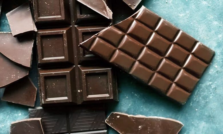 شکلات تلخ: میان‌وعده‌ای خوشمزه با فواید مغزی!