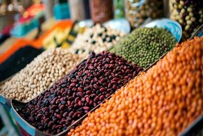 گرانی افسارگسیخته اقلام اساسی؛ از لوبیا ۲۰۰ درصدی تا برنج ۳۰۰ هزار تومانی!