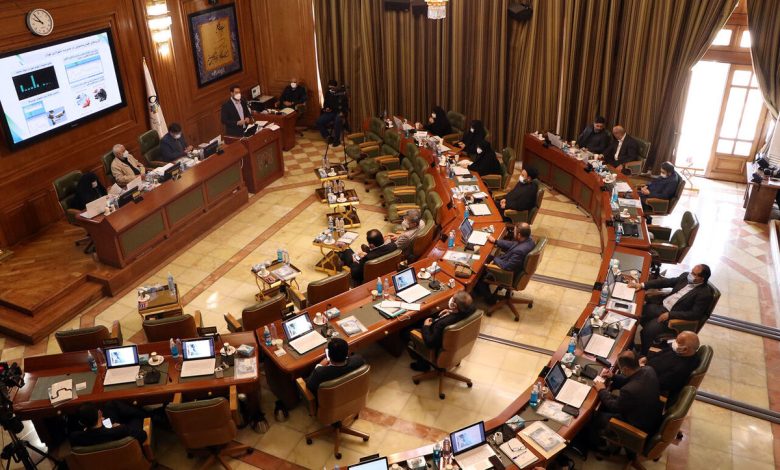 افزایش تعرفه شارژ خودروهای برقی: قبوض میلیونی آب شورای شهر را نگران کرد!